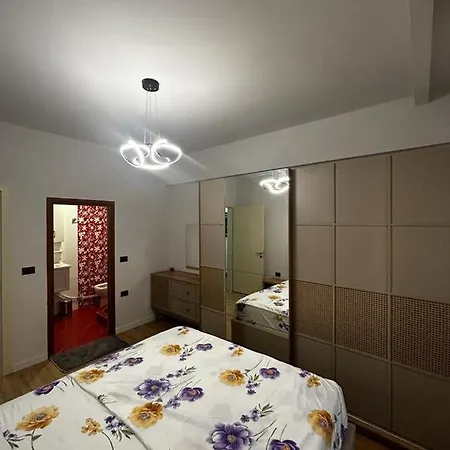 Center * Tirana
